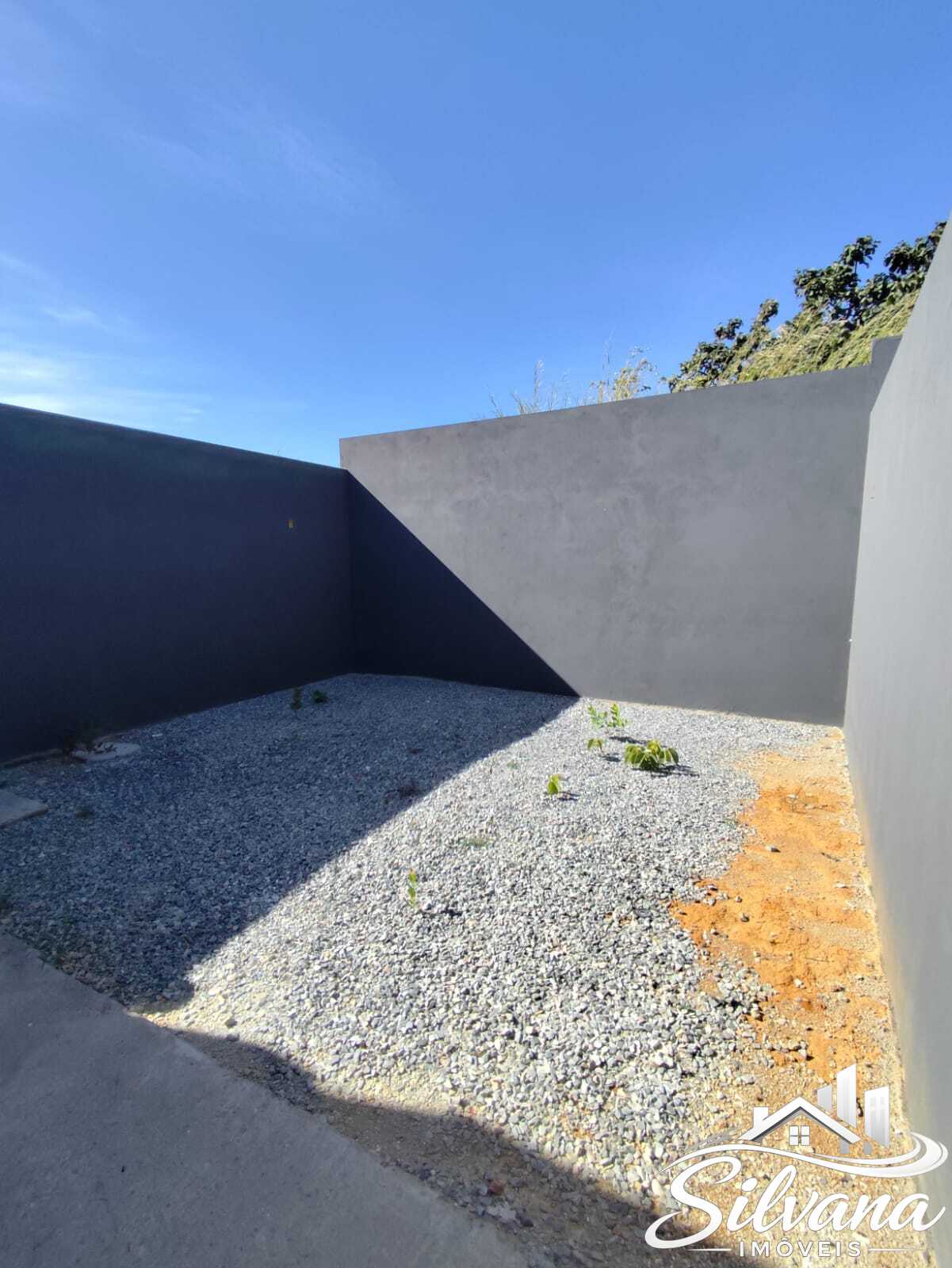 CASA À VENDA – BAIRRO PRIMAVERA
